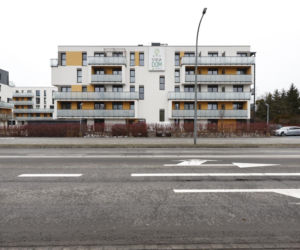 Warszawa, format: Deweloper postawił domy na Mleczarskiej. Cofnięto mu pozwolenie na budowę