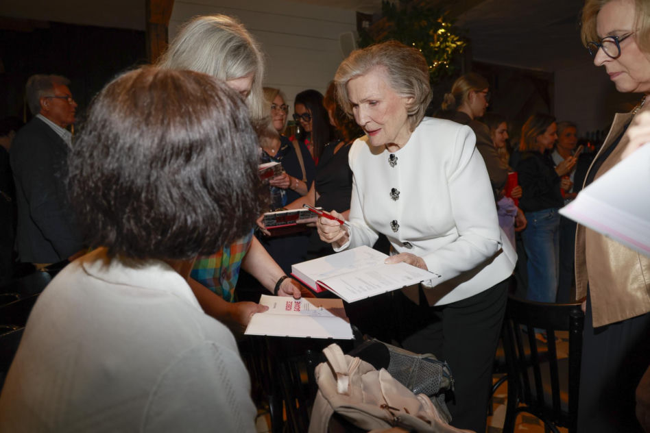 90 lat, a jaka forma! Irena Santor zalicza dwie imprezy jednego dnia – i na obu kradnie show
