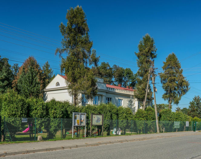 To jedna z najciekawszych małopolskich wsi. Jej mieszkańcy modlą się do świętego męczennika