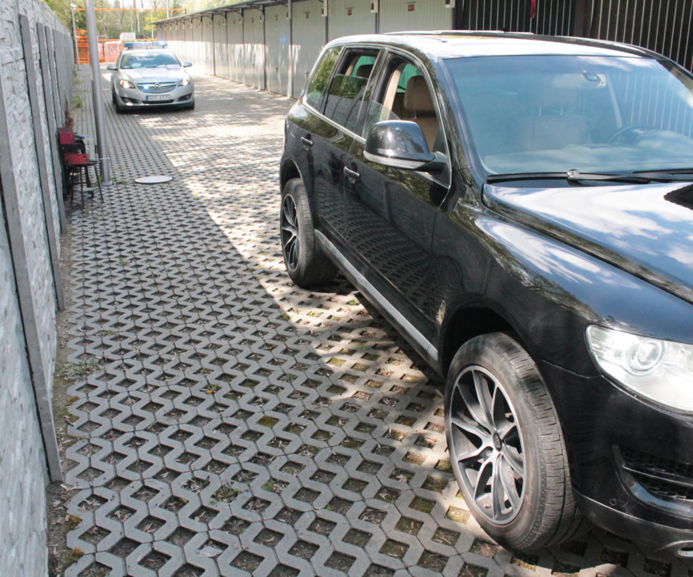 Uszkodził auto i odjechał z miejsca zdarzenia