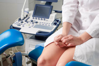 Ten nowotwór można całkowicie wyeliminować. Ekspert mówi wprost, co ratuje życie kobiet