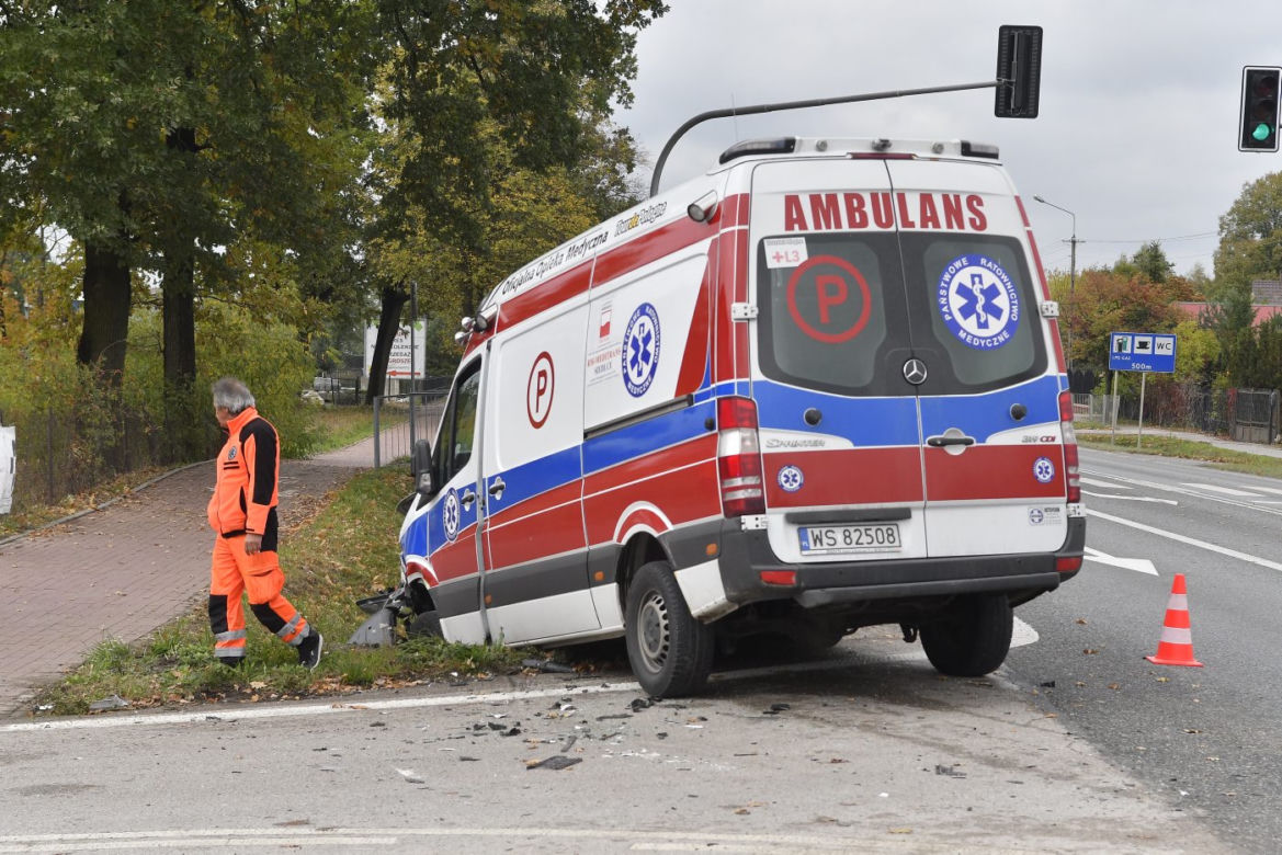 Wypadek karetki w Koniku Nowym