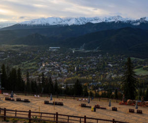 Widok na Tatry po opadach śniegu