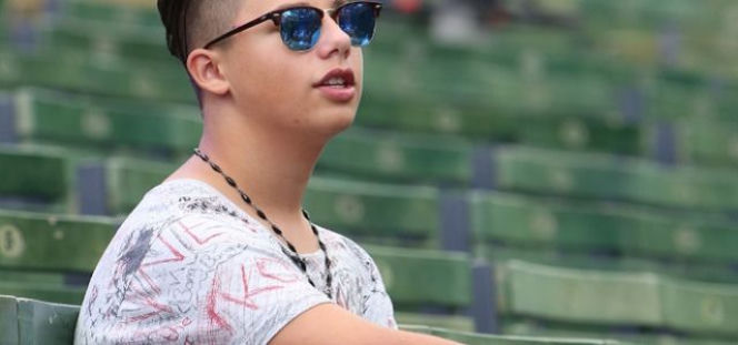Syn Edyty Górniak z debiutancką piosenką. Posłuchaj kawałka Allana Krupy  