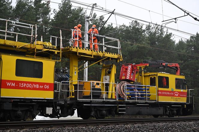PILNE! Tusk ujawnia: dwóch Ukraińców współpracujących z Rosją stało za dywersją na kolei. „Celem była katastrofa”
