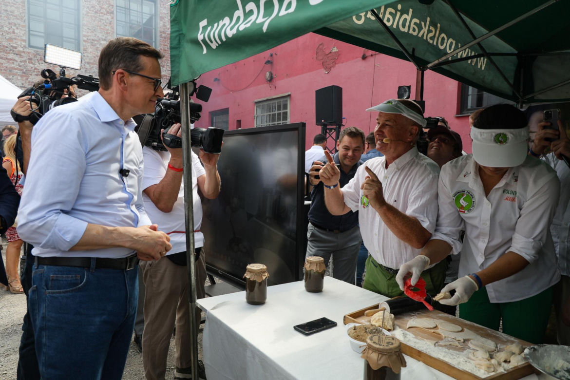 Tak grillował Morawiecki