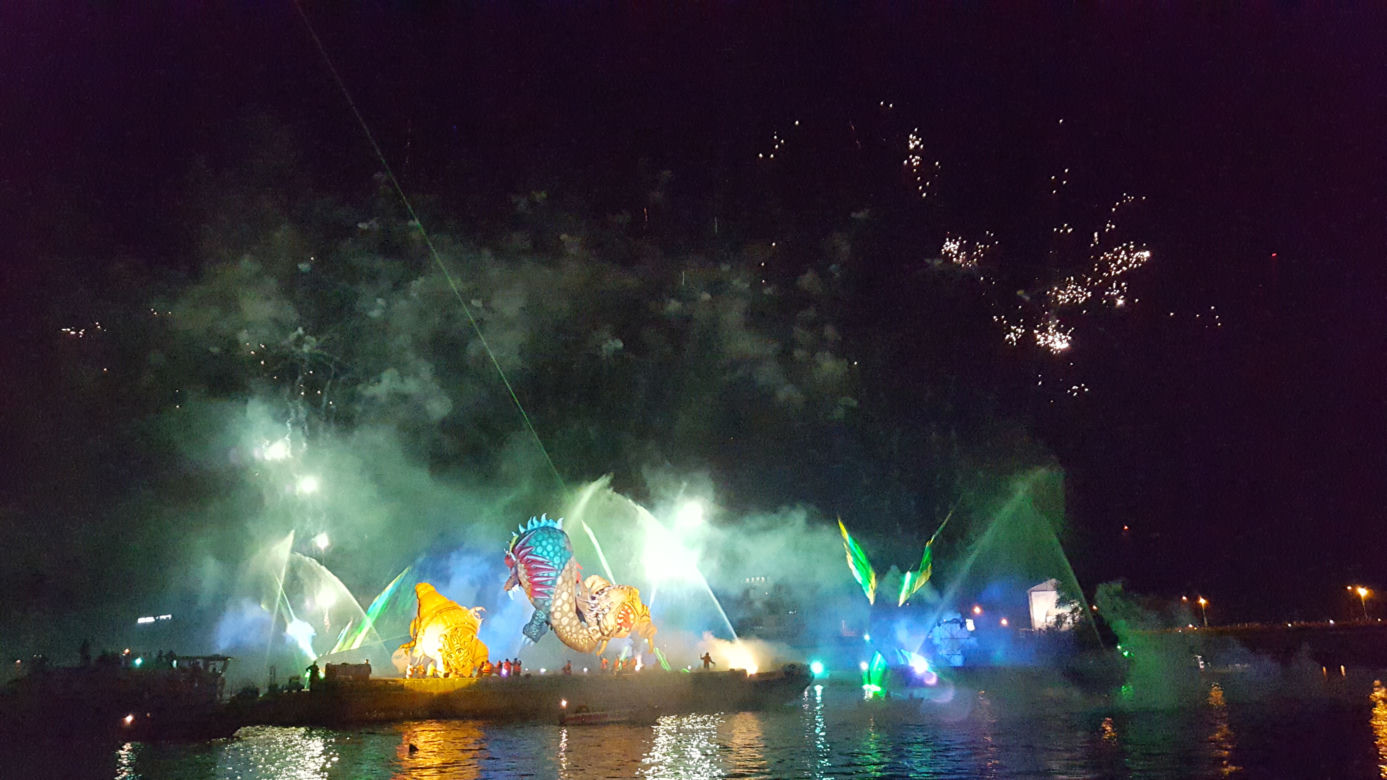 Parada Smoków 2016: Wielkie Widowisko Plenerowe na Wiśle [GALERIA ZDJĘĆ, WIDEO]