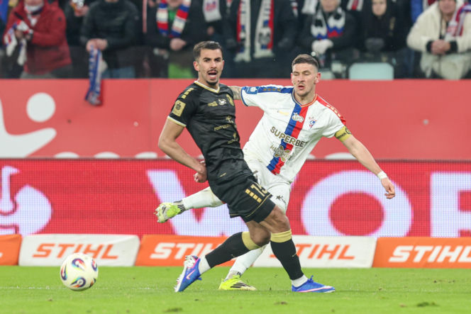 Górnik Zabrze - Pogoń Szczecin: Zdjęcia kibiców z meczu 22. kolejki PKO BP Ekstraklasy