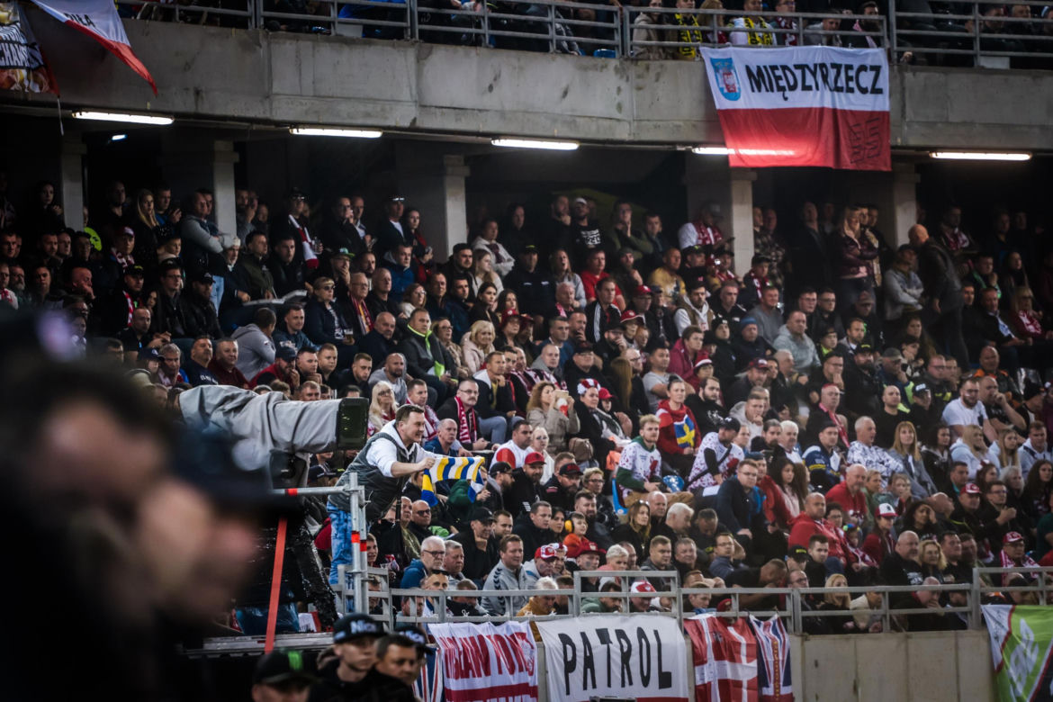 Tak Toruń kibicował najlepszym zawodnikom na świecie. Galeria zdjęć z Grand Prix Polski na Motoarenie