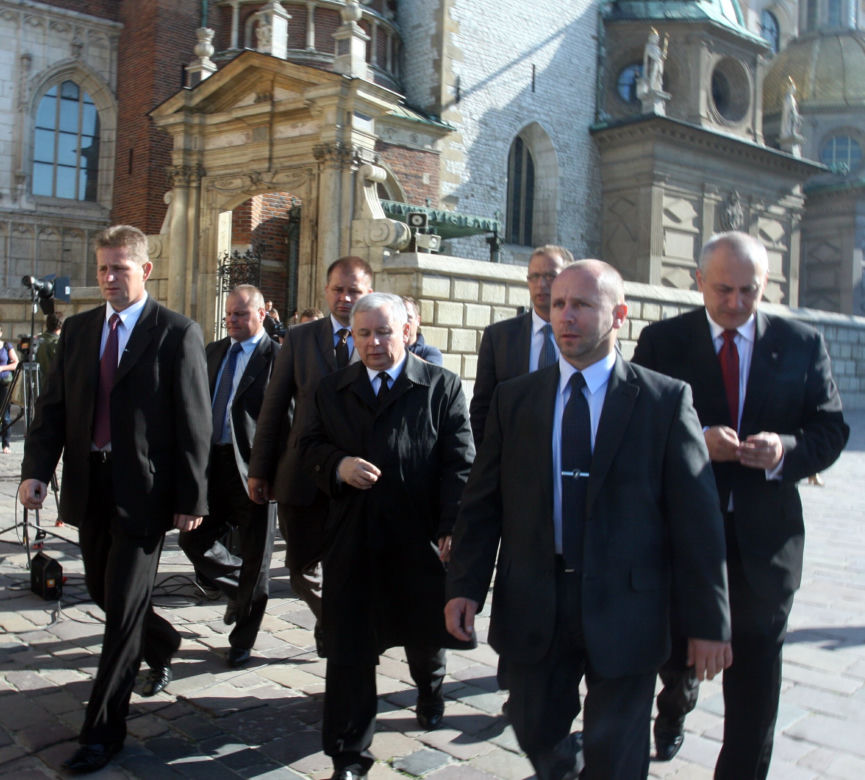 Jarosław Kaczyński odwiedził grób brata Lecha 
