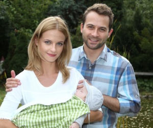 Barwy szczęścia odc. 1055.  Julia (Marta Nieradkiewicz), Paweł (Marcin Hycnar)