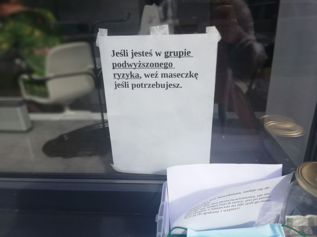Radomianka szyje maseczki, bo chce pomóc innym 