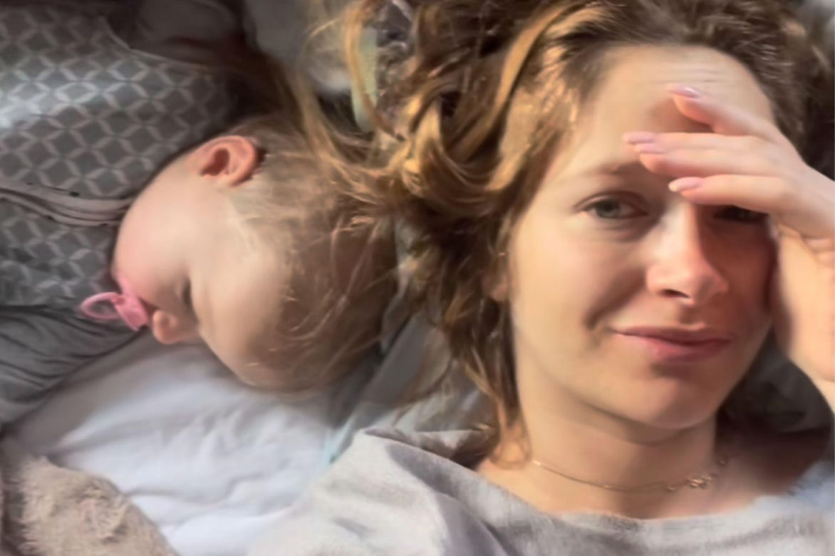 Marta Paszkin i jej idealna niedziela. "Jedno ciągnie za piersi, a drugie za włosy"