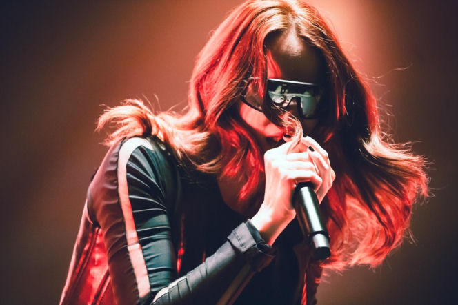 Misternie zaplanowane wizualne widowisko – Epica, Amaranthe i Charlotte Wessels zagrali w Warszawie [RELACJA]