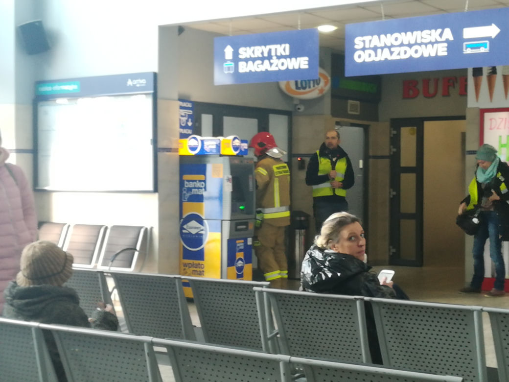 Ewakuacja Dworca Autobusowego w Toruniu - dziś to tylko ćwiczenia