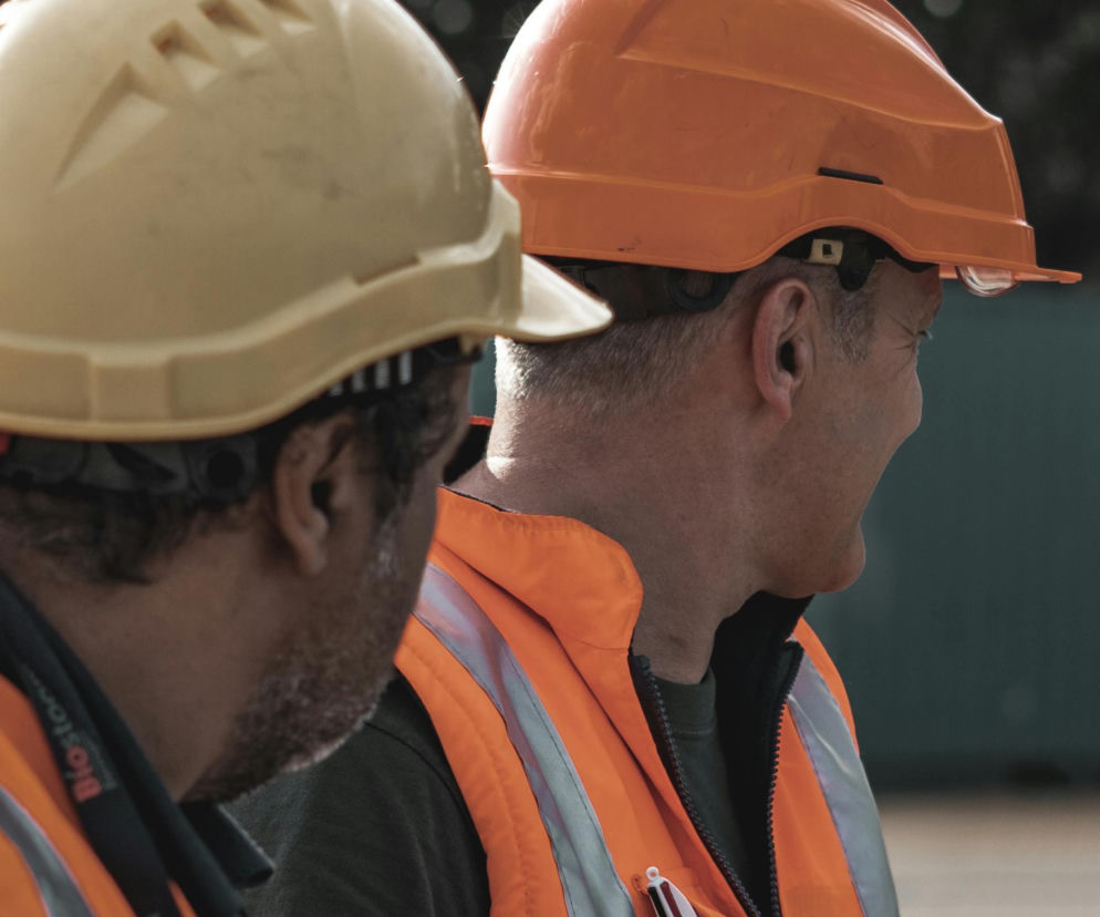 Nie odbierali telefonów. Jeden nie żyje, o drugiego walczą lekarze