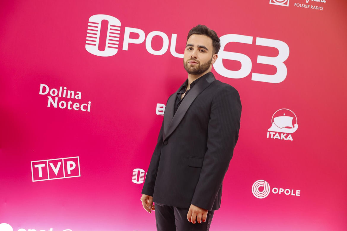 Sargis triumfował w Opolu. Przeszedł spektakularną metamorfozę