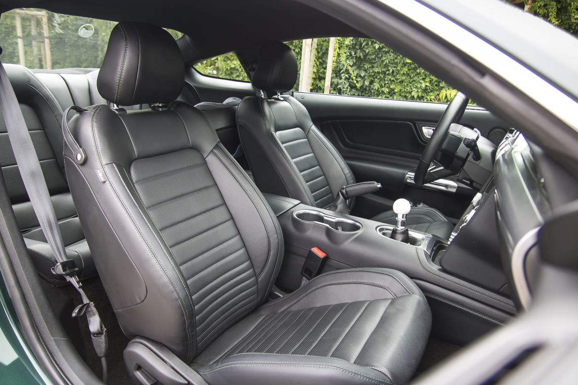Ford Mustang Bullitt 5.0 V8 6MT