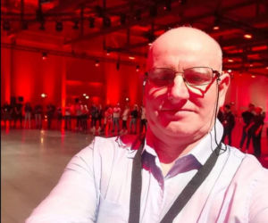 Kolejny bohater Chłopaków do wzięcia wziął ślub. Wiadomo, kim jest jego wybranka