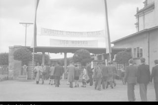 Molo bez szyldu i neonu