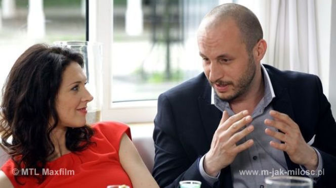 M jak miłość odc. 1012. Mirka (Andżelika Piechowiak), Robert Lubiński (Tomasz Borkowski)