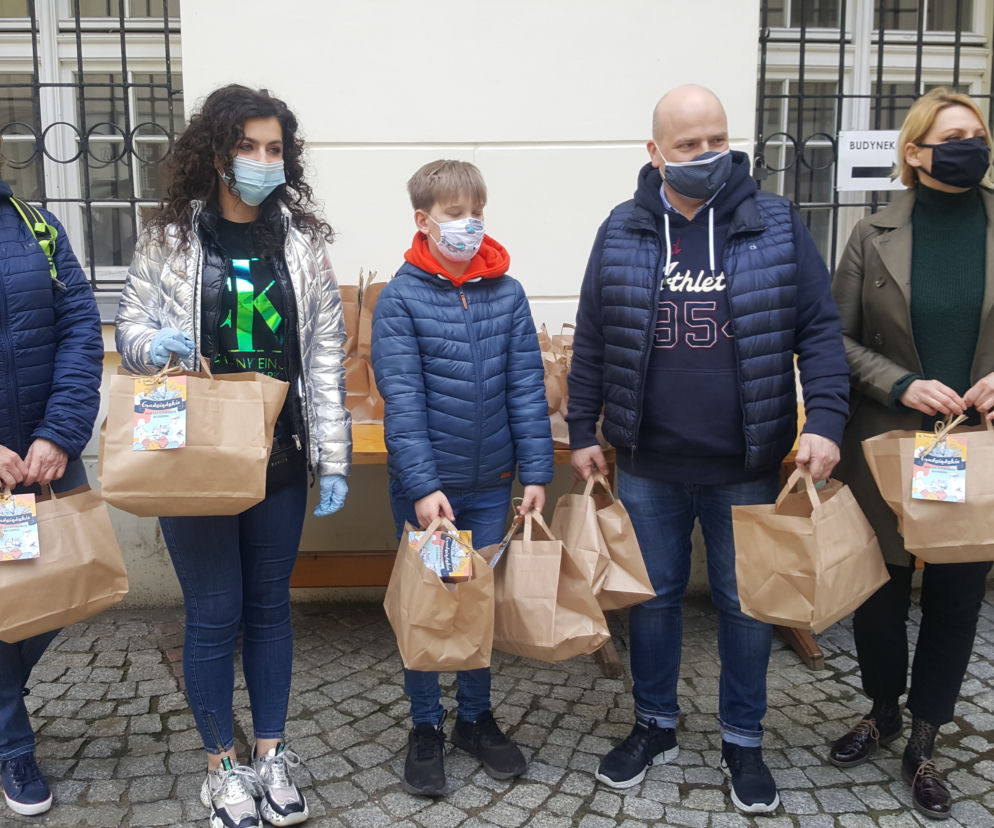 wielkanocne śniadanie dla seniorów w Grudziądzu