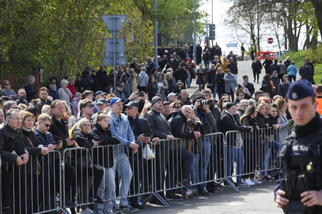 Poświęcił im swoją kampanię wyborczą. Przyszły na pogrzeb Łukasza Litewki. Oczy od razu się zaszkliły