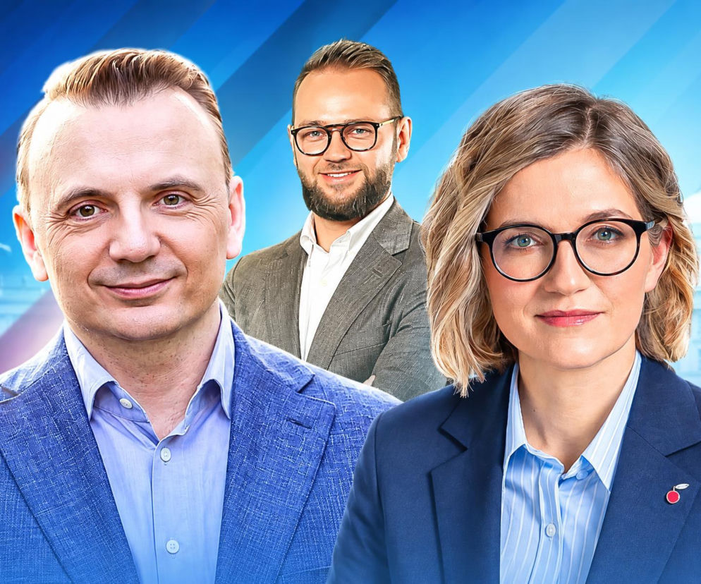 Łukasz Gibała, obok dwójka polityków na niebieskim tle. O zmianach w krakowskiej SCT przeczytasz na SE Polityka.