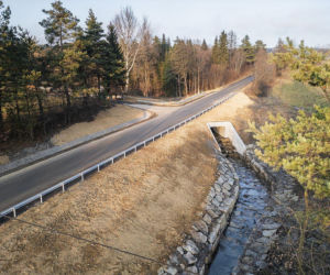 Osuwisko zabezpieczone, droga odbudowane. Zakończyły się prace we Florynce