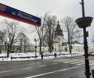 Jak wyglądała ulica Piłsudskiego w Siedlcach i okolica dawnej bramy-dzwonnicy pod koniec stycznia 2021?