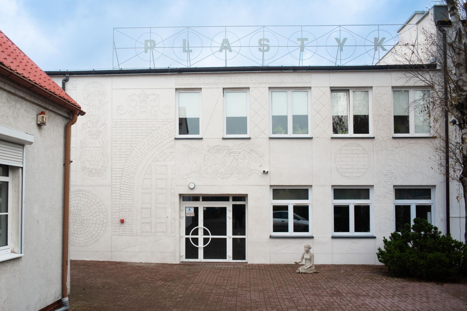 Słupsk - Fasada Liceum Sztuk Plastycznych