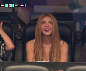 Shakira zaatakowana na meczu Argentyna - Austria