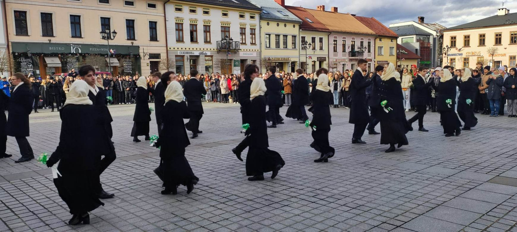 Polonez na żywieckim rynku
