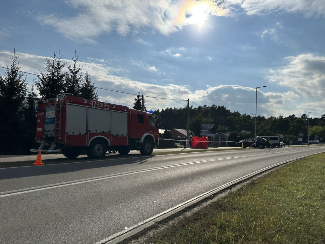 Tajemnicza śmierć rowerzysty pod Legionowem. Przewrócił się i umarł