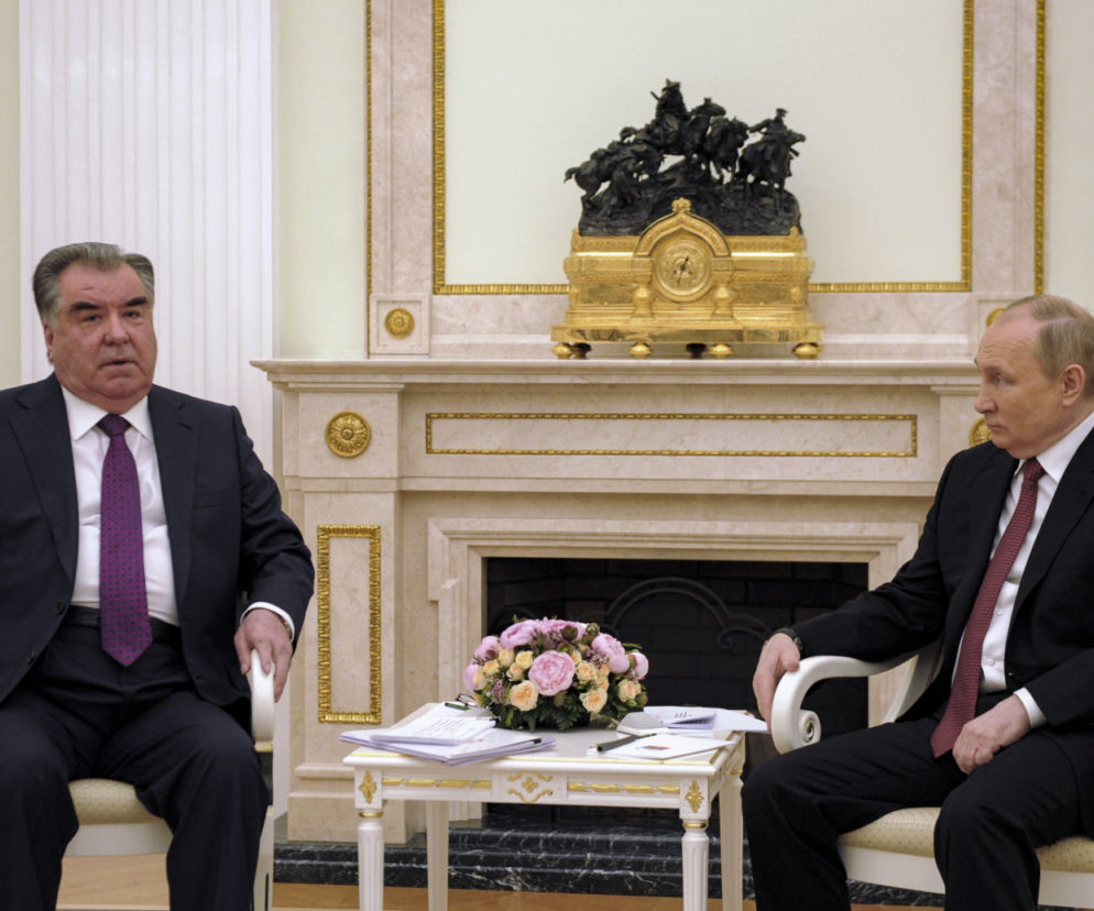 Putin nie panuje nad swoim ciałem? Nagrano jego kolejne dziwne zachowanie!
