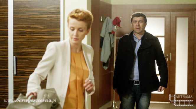 Barwy szczęścia odc. 989. Marta (Katarzyna Zielińska), Robert (Marcin Czarnik)