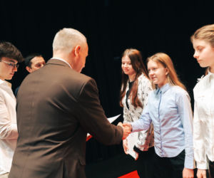 Najzdolniejsi uczniowie odebrali stypendia Prezydenta Miasta Siedlce