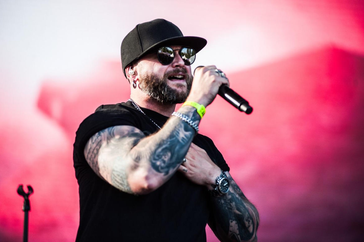 Summer Punch Festival 2026, dzień drugi: od punkowej furii po hymny łączące pokolenia {RELACJA + GALERIA]