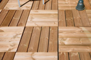 Ceny podestów tarasowych 2026 – ile kosztują podesty na balkon i taras?