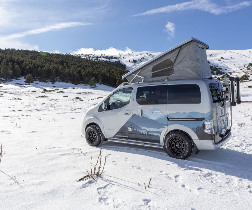 Nissan e-NV200 Winter Camper Concept