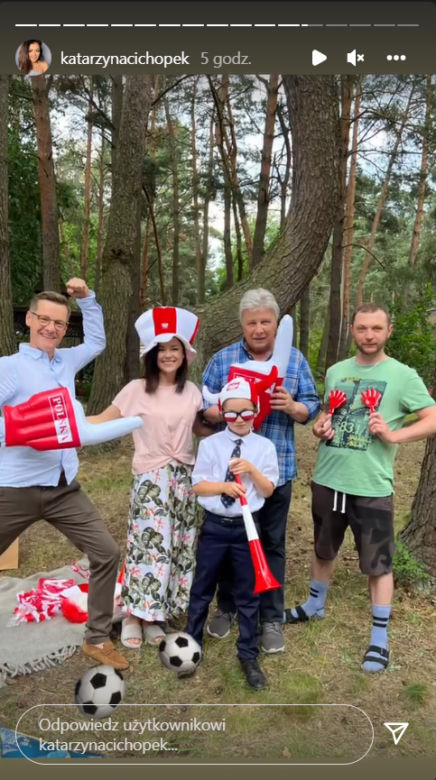 M jak miłość po wakacjach 2022: Piotrek (Marcin Mroczek), Kinga (Katarzyna Cichopek), Misiek (Aleksander Bożyk), Wojtek (Emilian Kamiński), Wiesiek (Marcin Zarzeczny)