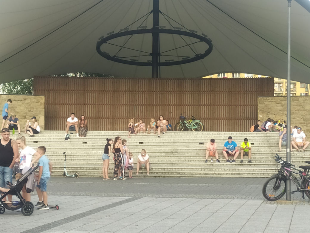 foodtracki na Bulwarach nad Sołą