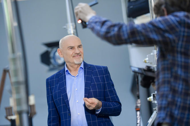 Gwiazdor "Na Wspólnej" zaatakowany przez fankę! "Niech pan już przestanie chlać"!