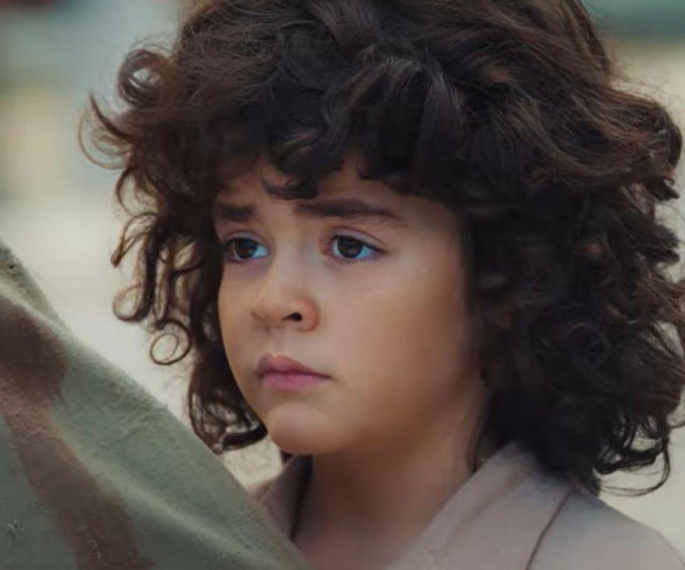 Dziedzictwo, odcinek 878: Trucizna dopada Nanę i Yusufa. Poyraz wraz z całą dzielnicą staje w ich obronie