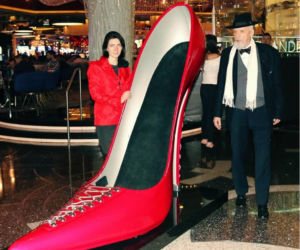 Korwin-Mikke we wtorek po Wielkanocy wziął ślub. Młodziutka wybranka mówiła mu pan