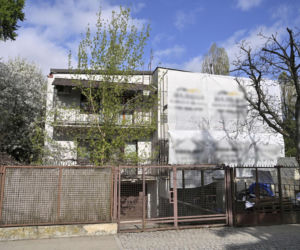 Niekończący się remont sąsiadów Kaczyńskiego