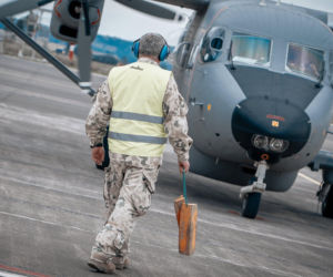 MON rezygnuje z modernizacji Black Hawków? Resort obrony stawia na walkę z dronami i samoloty M-28