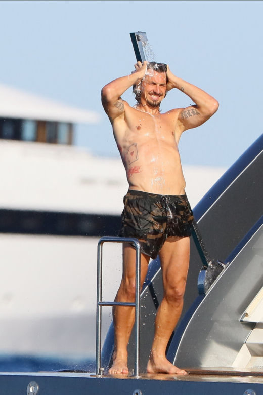 Zlatan Ibrahimović z rodziną na jachcie