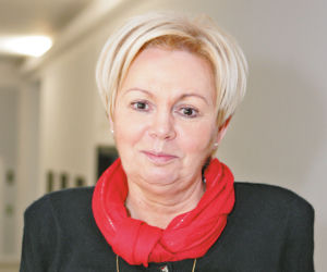 Głupie tłumaczenie posłanki PO Krystyny Skowrońskiej: Jechałam za szybko bo jestem posłem