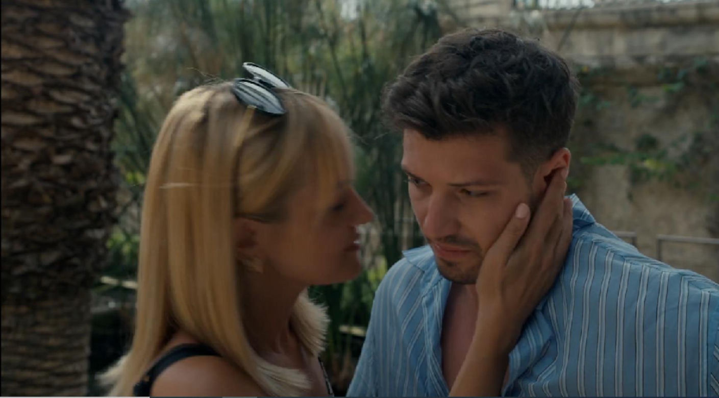 Barwy szczęścia, odcinek 3150. Justin (Jasper Sołtysiewicz), Ola (Michalina Robakiewicz)
